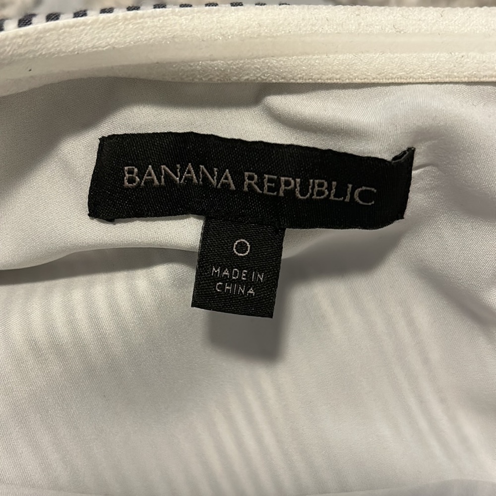 Banana Republic Seersucker Dress - Picture 2 of 3
